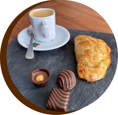 Composition café ce que vous trouverez au café des livres à Léguevin